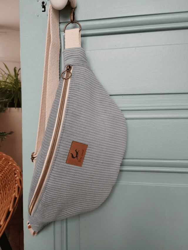 Sac banane en velours côtelé - Bleu ciel
