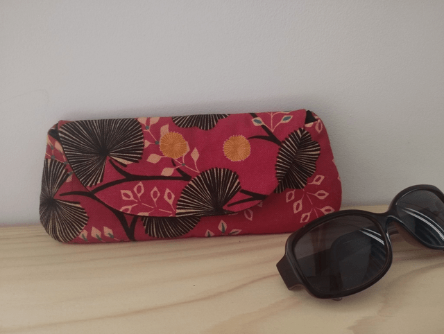Etui à lunettes