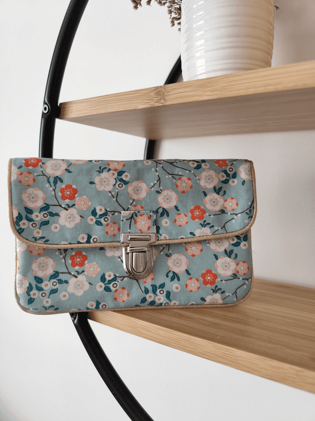 Pochette Emilie